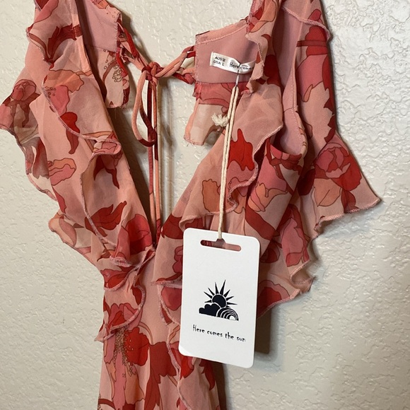 Here Comes The Sun Floral Dress - Picture 3 of 6